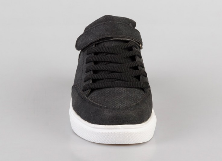 کفش اسنیکرز زنانه Karbin