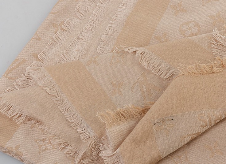 روسری Louis Vuitton