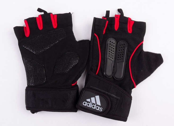 دستکش ورزشی