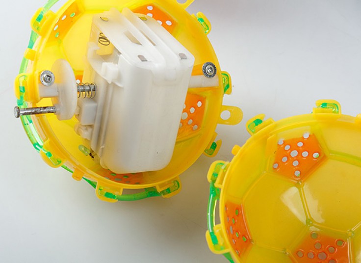 دو مدل اسباب بازی 