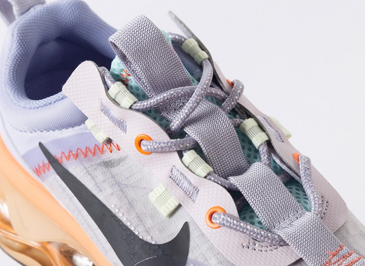 کتانی زنانه Nike Air Max 2021