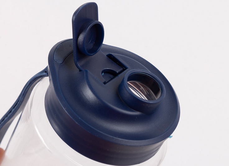 شیکر شارژی small juicer