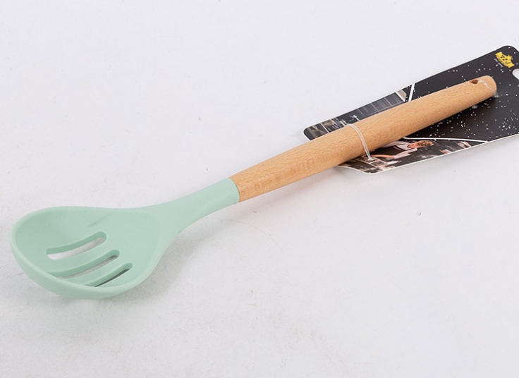 انواع کفگیر و ملاقه سیلیکونی YZJ