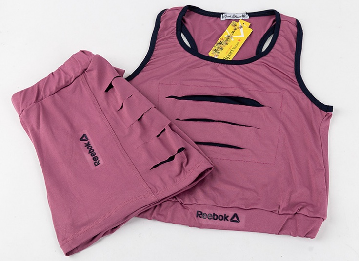 ست نیم تنه و شلوارک Reebok