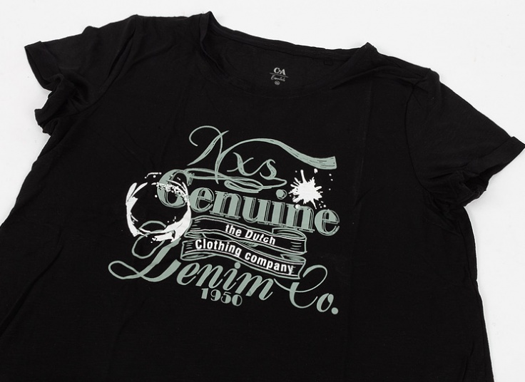 تیشرت زنانه طرحدار C & A