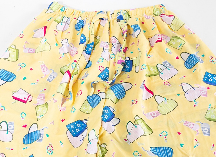 شلوارک نخی زنانه