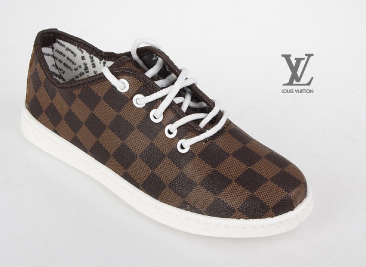 کفش اسنیکرز طرح LV