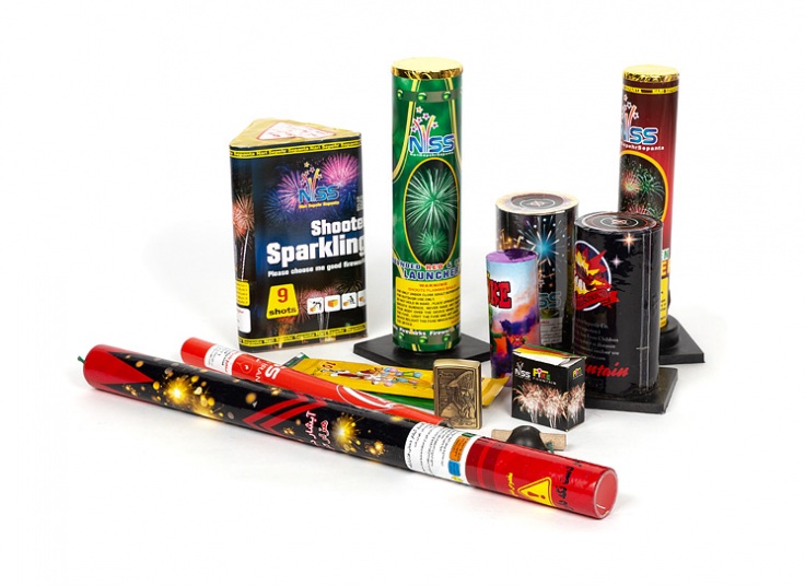 وسایل آتش بازی و نورافشانی هوایی