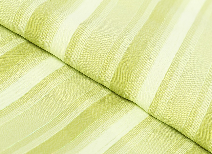 تاپ طرح دار حریر زنانه