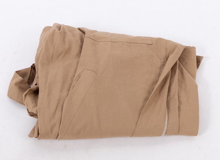 مانتو لینن سرشانه پاگون‌دار