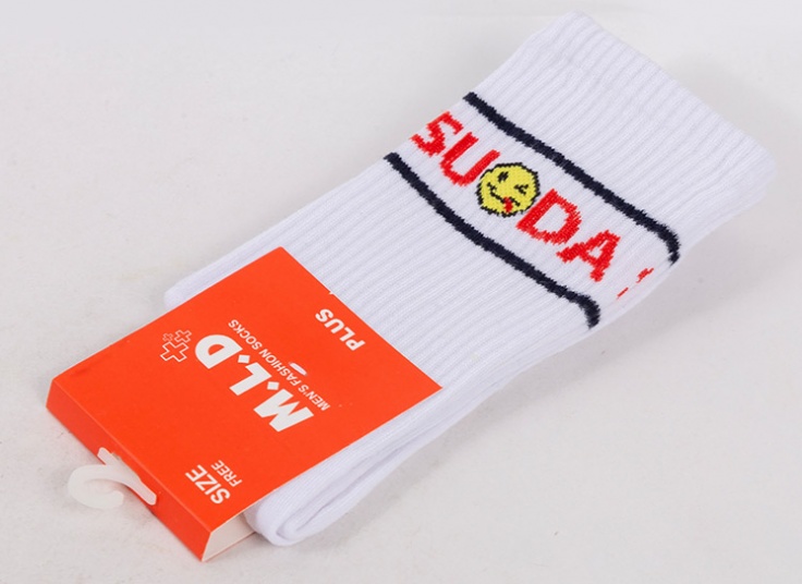 جوراب اسپرت ساق بلند طرح M.L.D