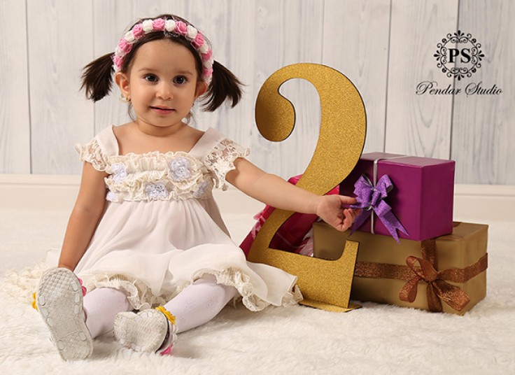 عکاسی و فیلمبرداری تخصصی کودک در آتلیه پندار