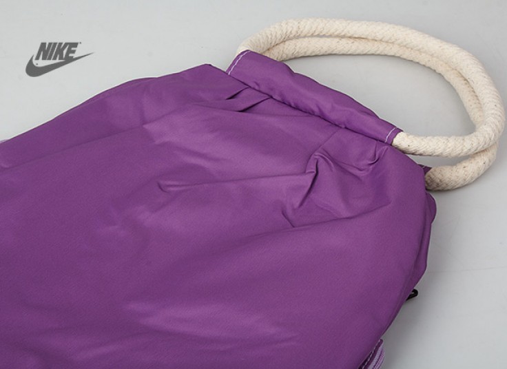 کیف ورزشی زنانه NIKE