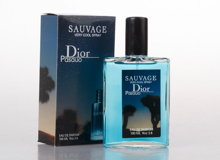 کلکسیون عطر و ادکلن Pasauo