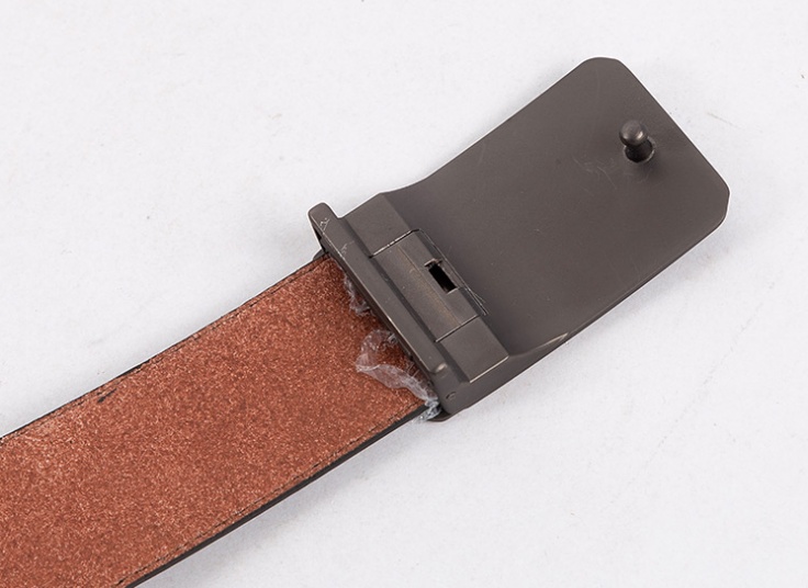 کمربند طرح Pierre Cardin