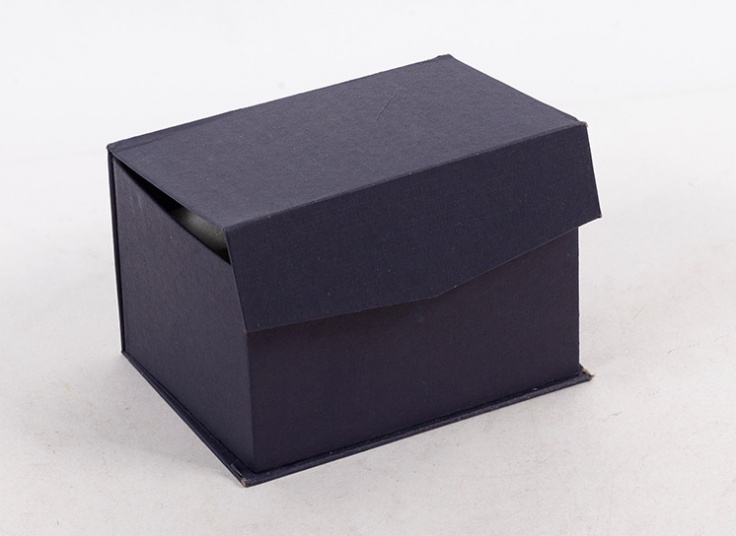 مجسمه قو کریستال