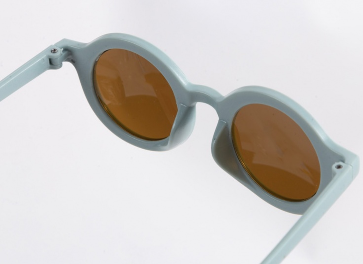 عینک بچگانه گرد