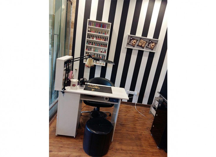 خدمات ناخن در ناخن مسیحا