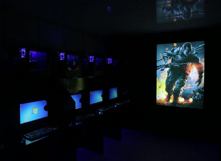 گیم نت Battlelan