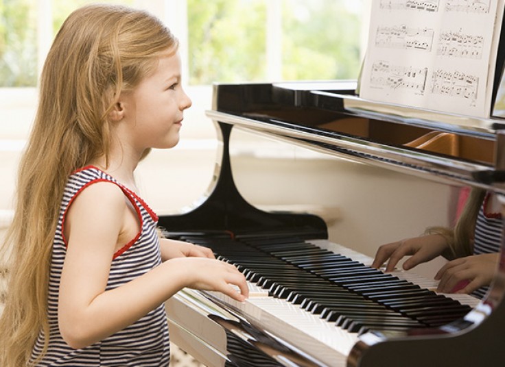 آموزشگاه موسیقی هنرکده آتش