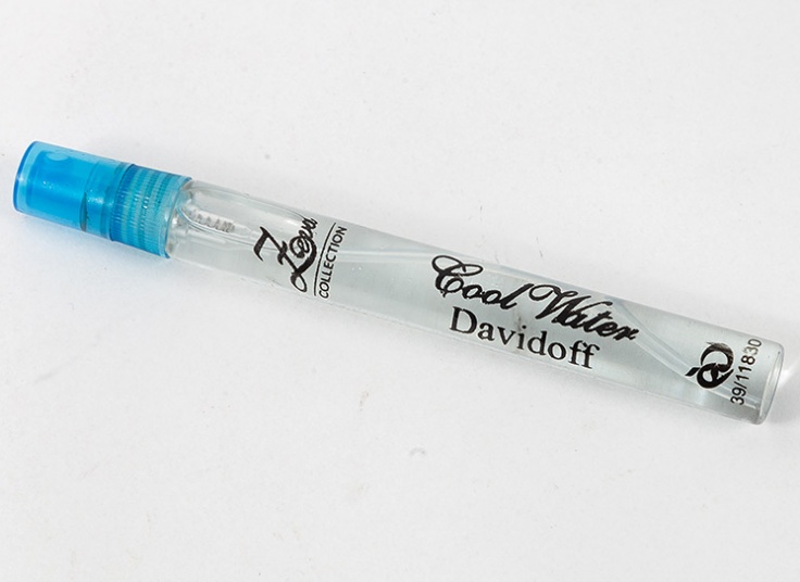 عطر مدادی Zeva