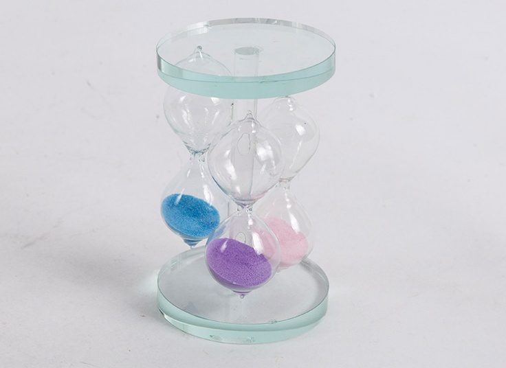 ساعت شنی کریستالی