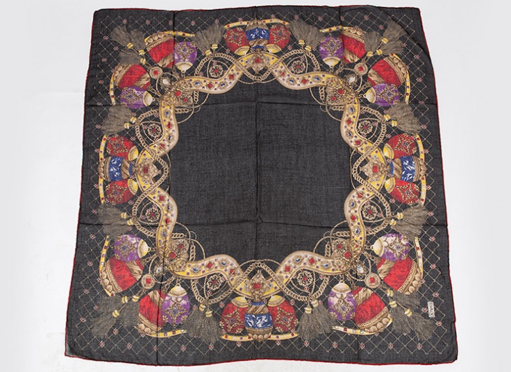 روسری طرح زنجیر Hps