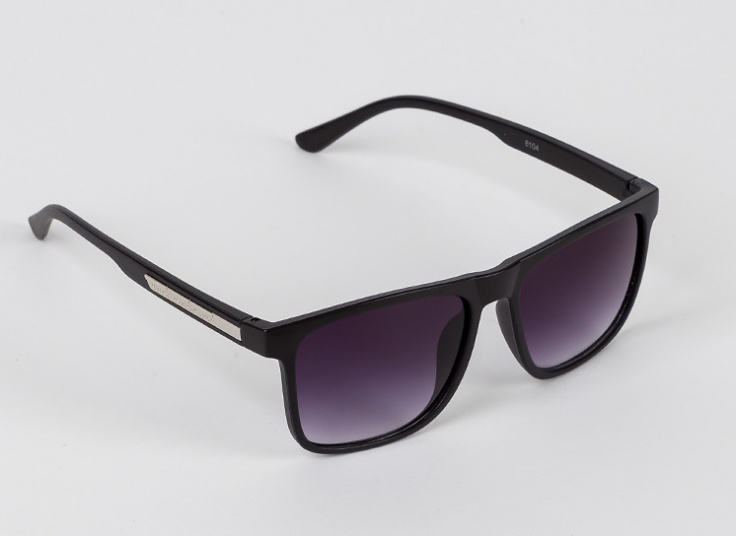 عینک آفتابی فریم مشکی