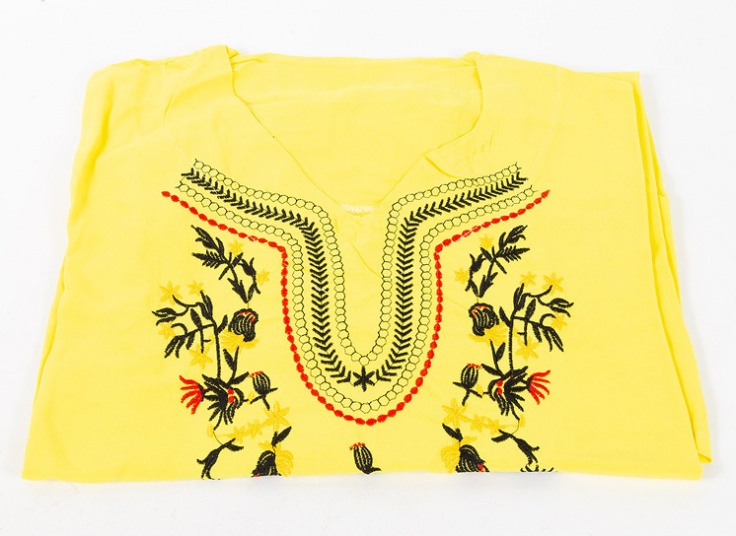 مانتو جلو بسته گلدوزی