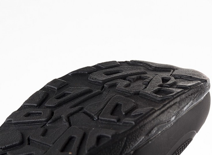 کفش ورزشی مردانه NEW BALANCE