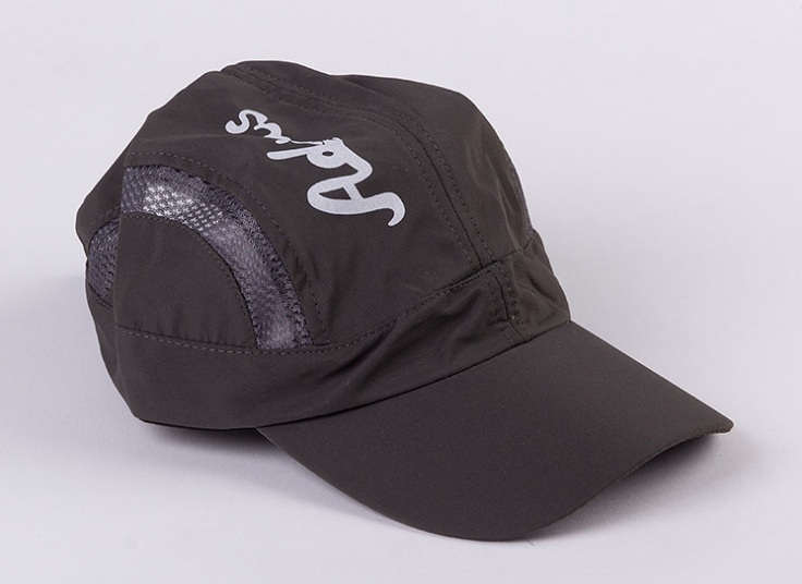 کلاه آفتابگیر adidas