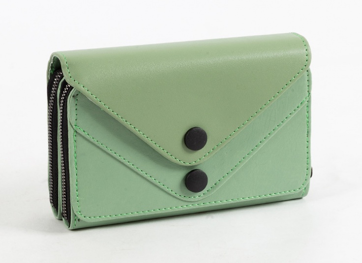 کیف پاسپورتی دکمه دار