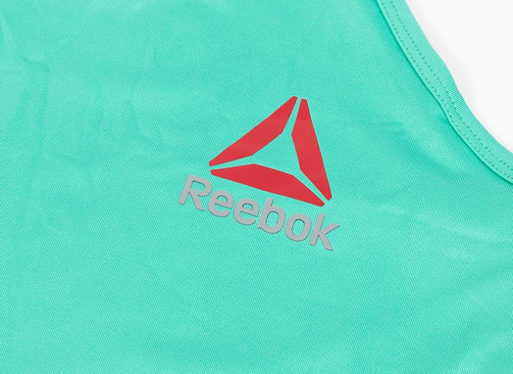 تاپ ورزشی زنانه طرح Reebok