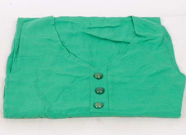 سارافون زنانه یقه‌ دکمه‌ دار