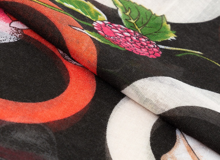 شال نخی طرحدار