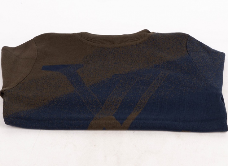پلیور یقه اسکی طرح LV