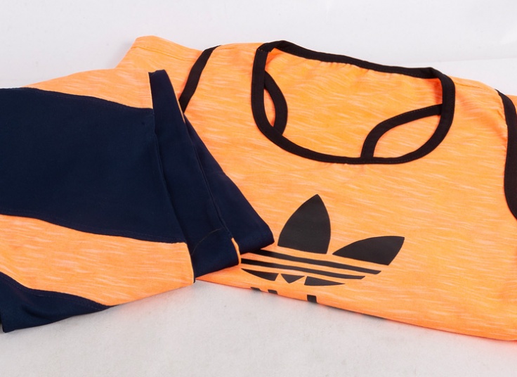 ست تاپ و شلوار طرح adidas