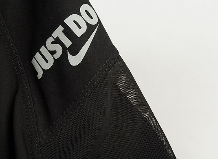 ست نیم تنه و شلوار طرح NIKE