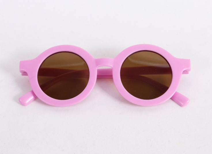 عینک بچگانه گرد