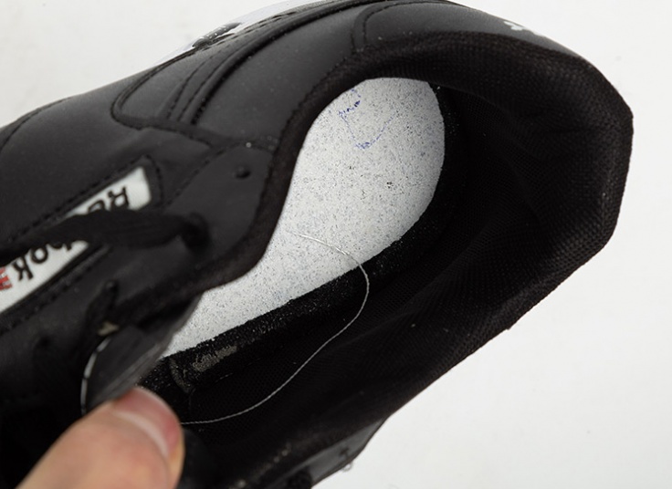 کتانی مردانه طرح Reebok