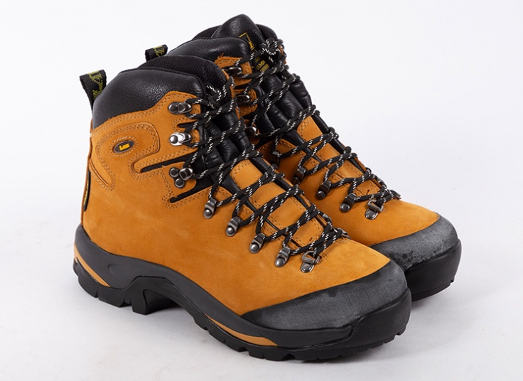 کفش کوهنوردی مردانه Lavan