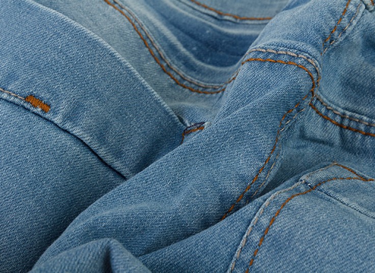 شلوار جین زنانه طرح Massimo Dutti