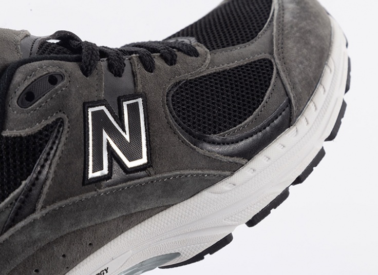 کتانی طرح New Balance مدل ML200ZR