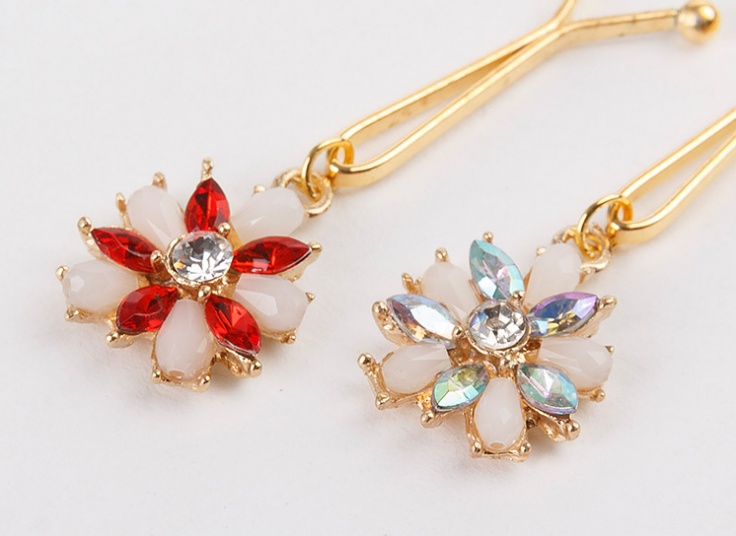 گیره روسری نگین دار