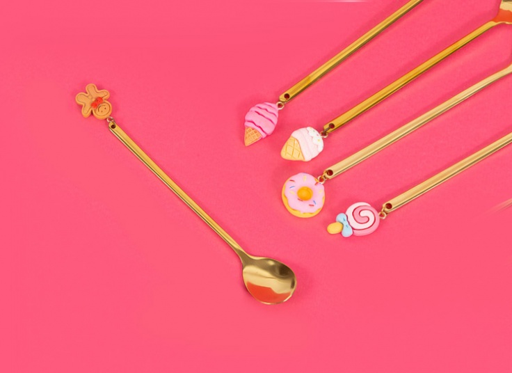 قاشق و چنگال کوچک آویز دار