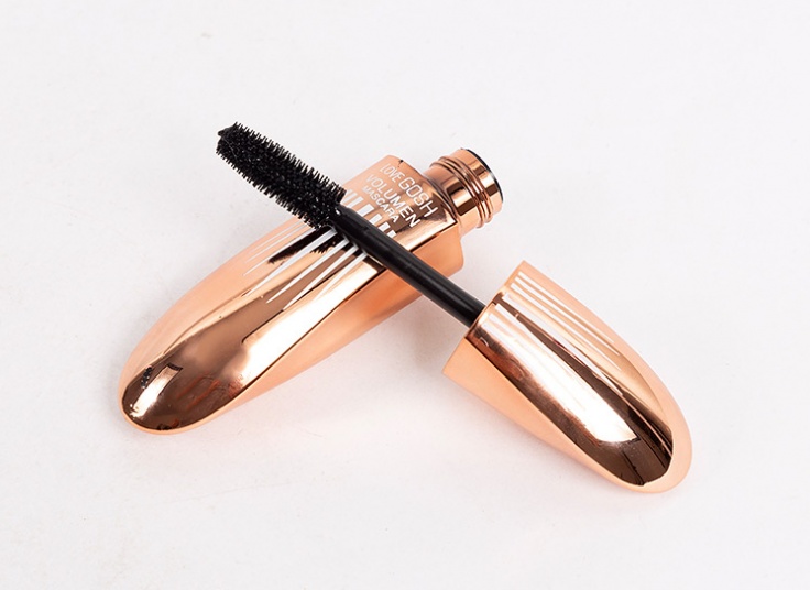 ریمل حجم دهنده طرح GOSH