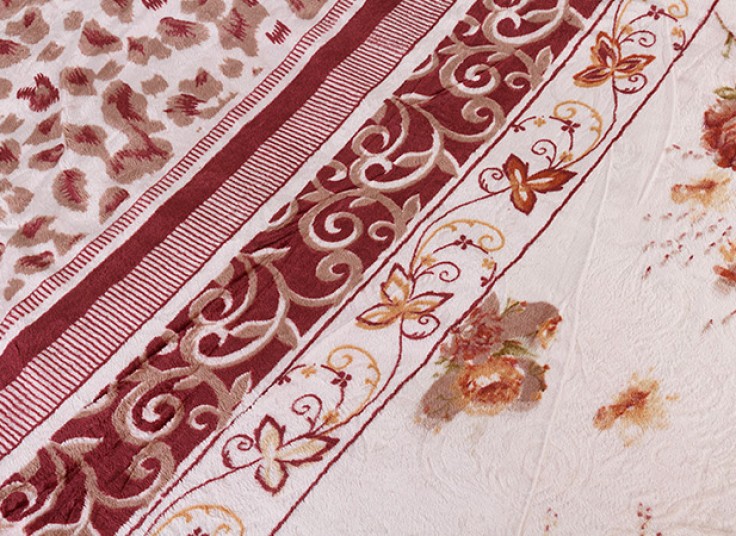 پتو طرحدار SENFELA