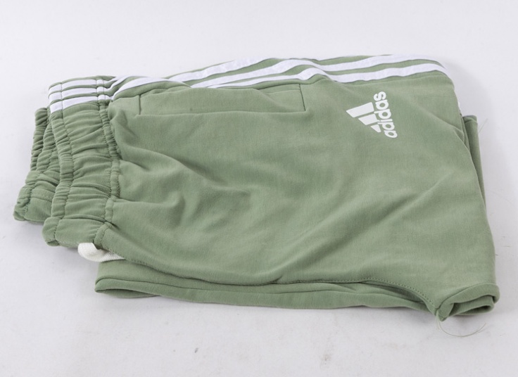 شلوار ورزشی طرح adidas