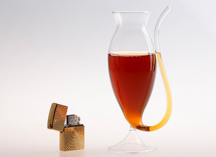 لیوان شربت خوری نی دار Beverage cup