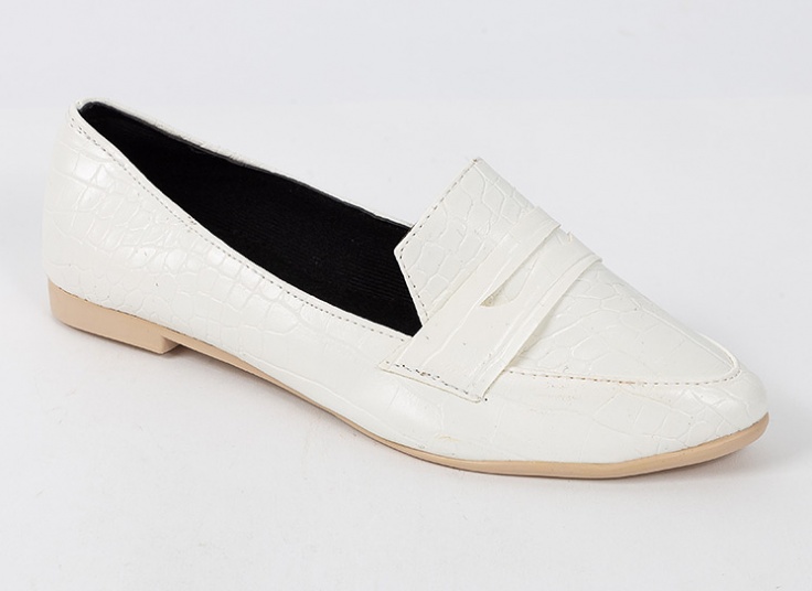 کفش کالج زنانه